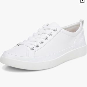 Vionic Winnie Sneakers